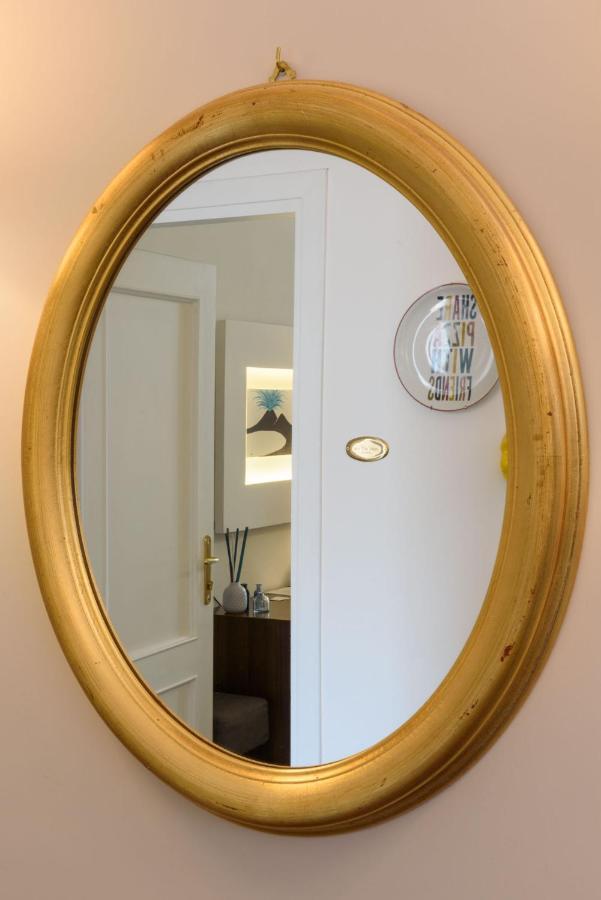 Domus Angioina Bed & Breakfast เนเปิลส์ ภายนอก รูปภาพ