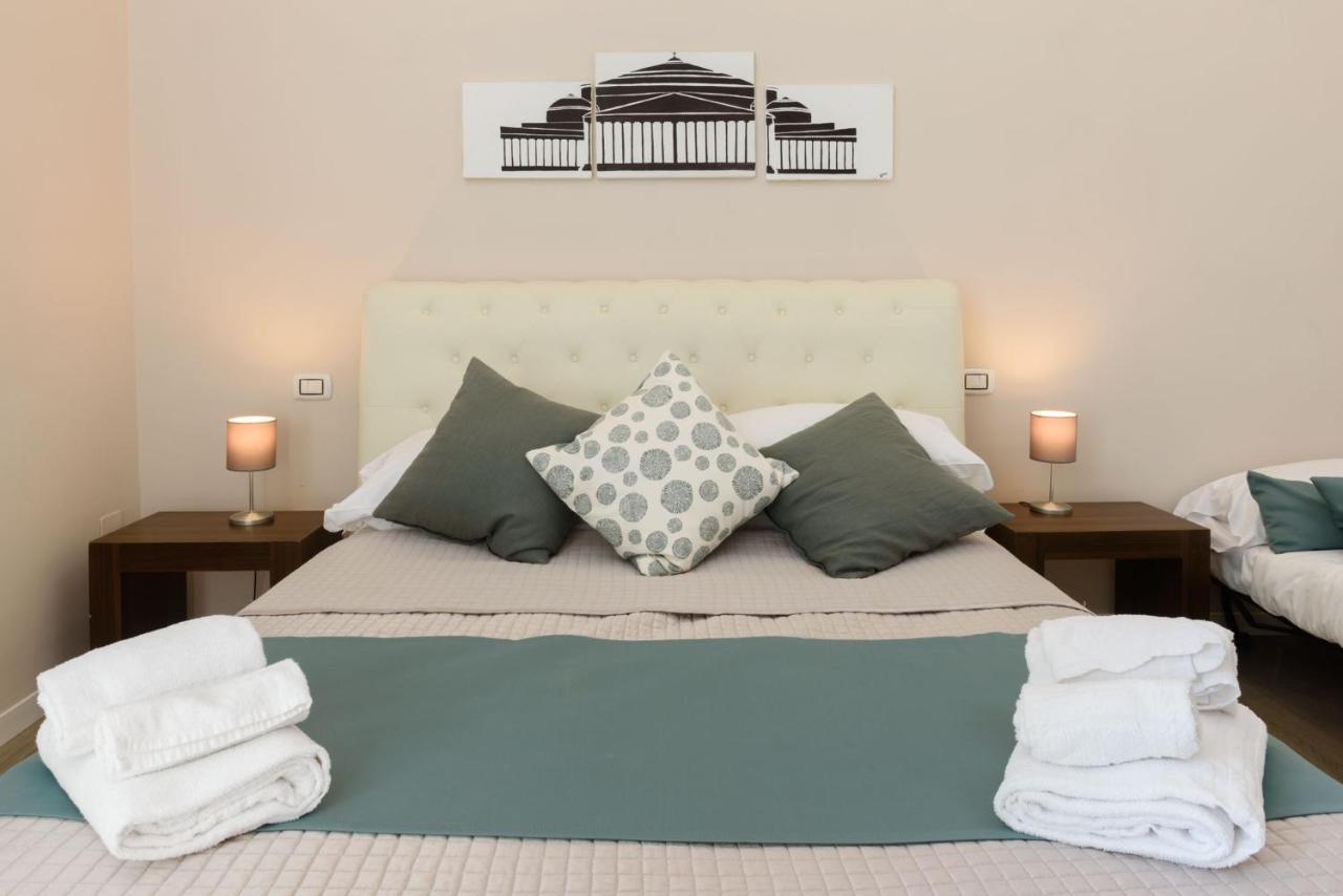 Domus Angioina Bed & Breakfast เนเปิลส์ ภายนอก รูปภาพ